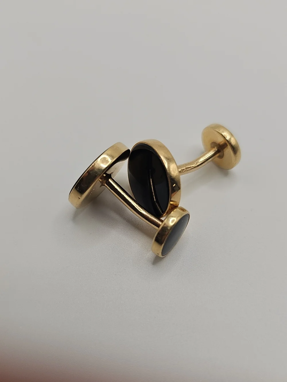 14k accent toggle
